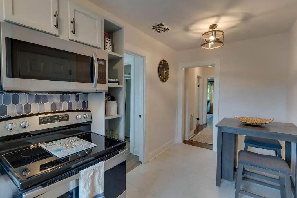 Appartement Bohemian Retreat Sleeps 6, Two Miles From Broadway! à Nashville États-Unis
