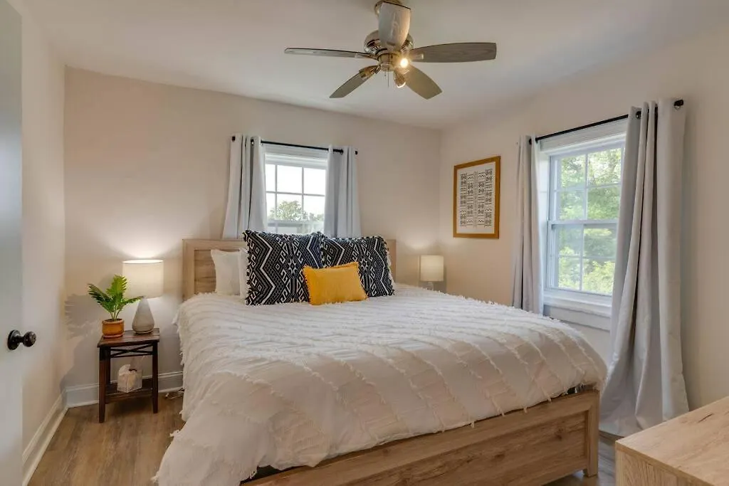 Appartement Bohemian Retreat Sleeps 6, Two Miles From Broadway! à Nashville