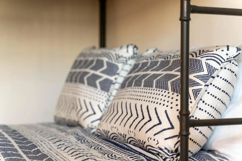 Apartmán Bohemian Retreat Sleeps 6, Two Miles From Broadway! Nashville